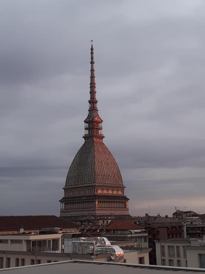 La Finestra Sulla Mole Apartment Turin Luaran gambar